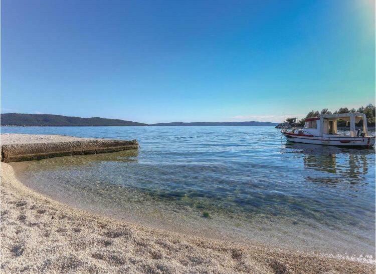 Apartments Toni With Free Parking Kastela Exterior photo
