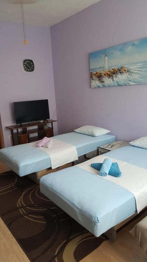 Apartments Toni With Free Parking Kastela Exterior photo
